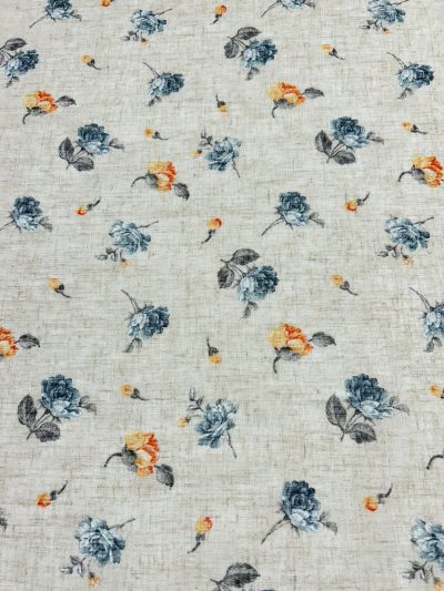 Visillo Mayo flor grisácea