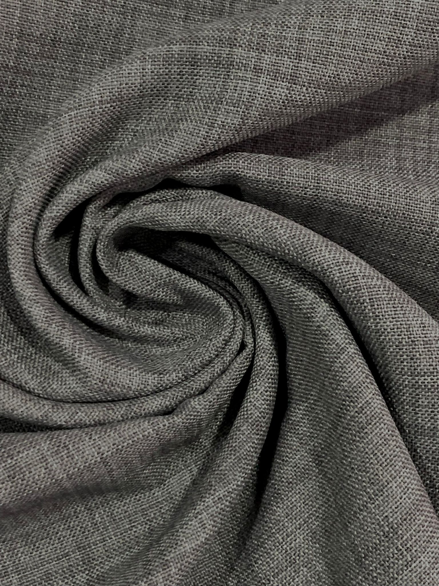 Visillo oscurante gris