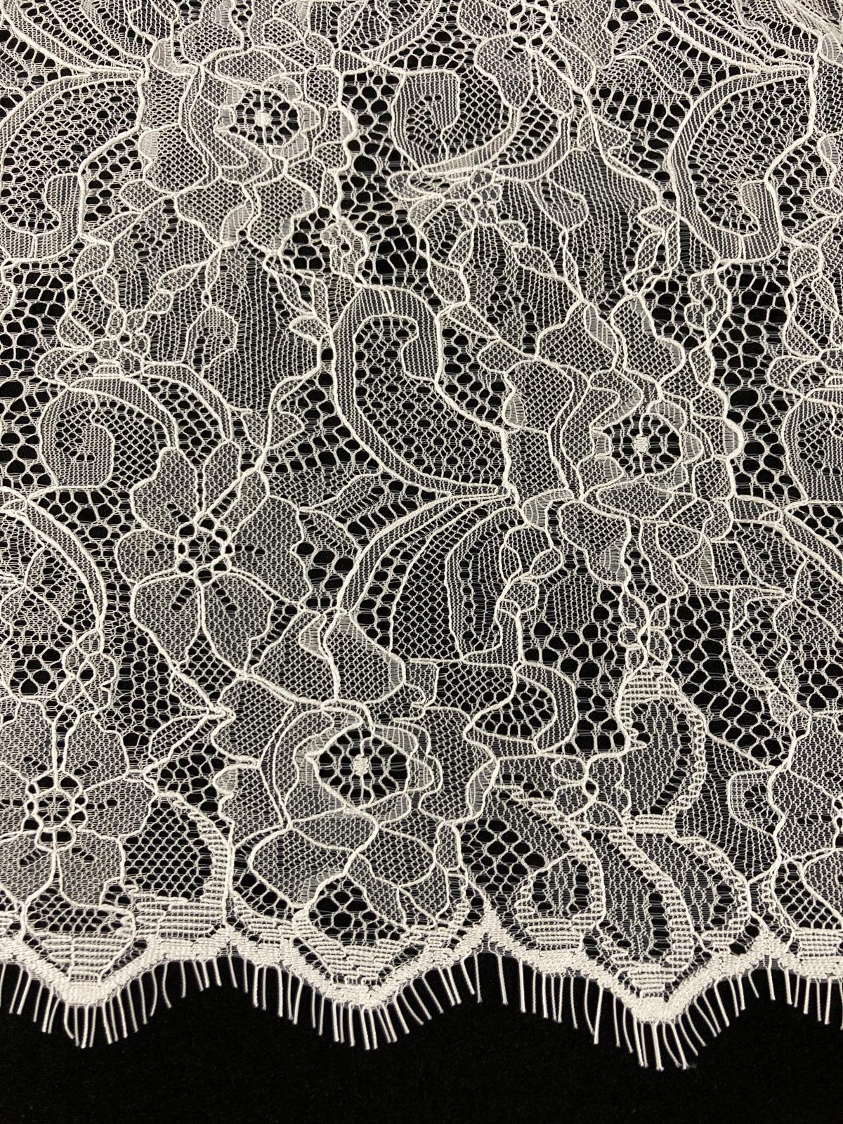 Mantilla Sonia Blanca