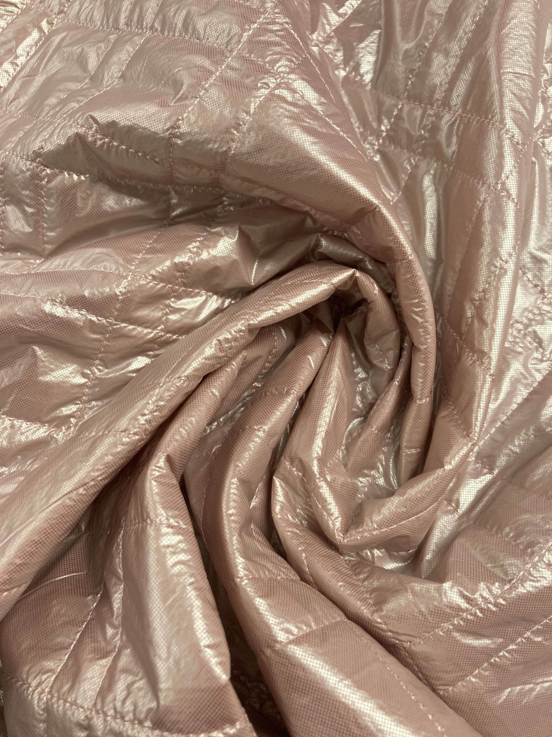 Acolchado metalizado rosa - Imagen 3