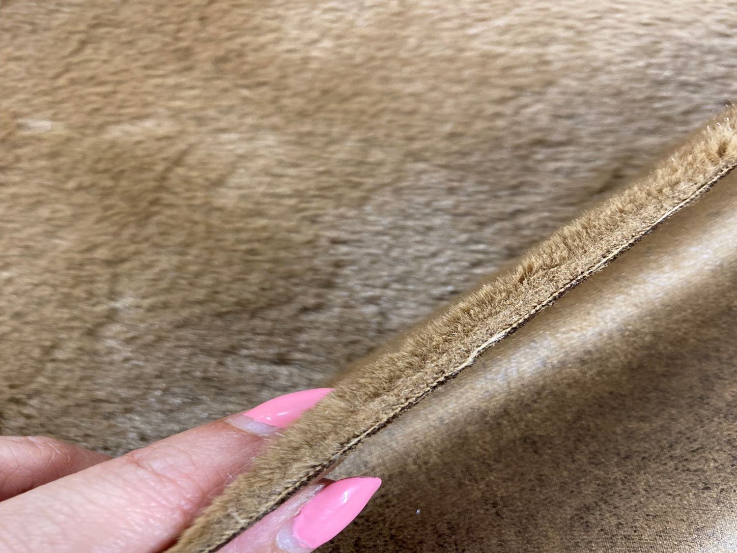 Pelo/piel gastada marrón - Imagen 3